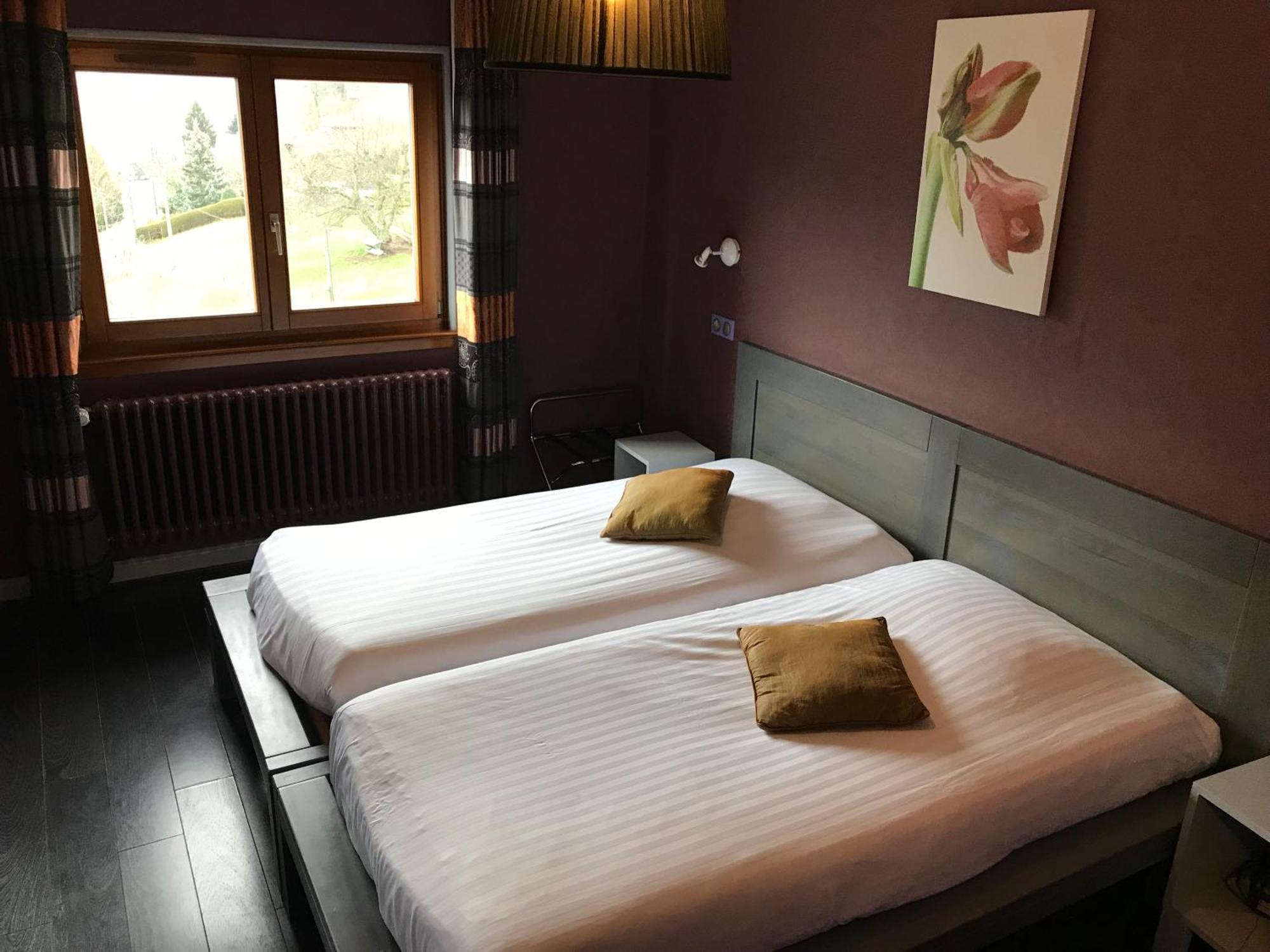 Hotel Restaurant Perle Des Vosges Muhlbach-sur-Munster Buitenkant foto